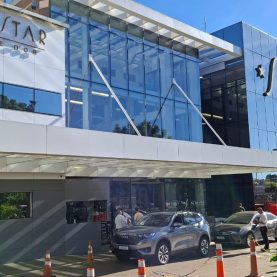 bolsonaro_e_internado_para_cirurgia_no_ombro_em_hospital_de_brasilia01.jpg