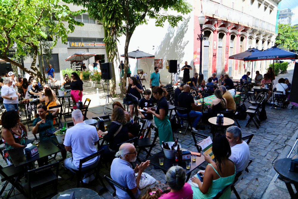 Al Farabi credito Bonelli 1 1 1 1 Sexta e sábado terá a tradicional feijoada do Al Farabi, na Rua do Mercado, Centro do Rio