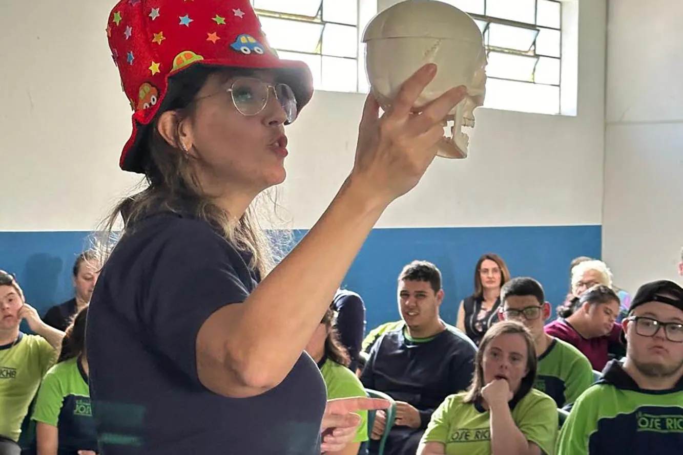 Escola de trânsito promove palestra para alunos da educação especial