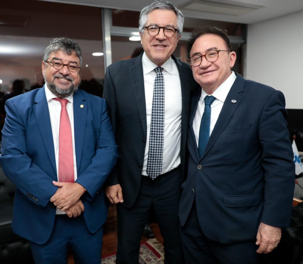 Reunião sobre o Carnaval carioca 1 Rio pode ter a primeira Universidade do Carnaval do Brasil