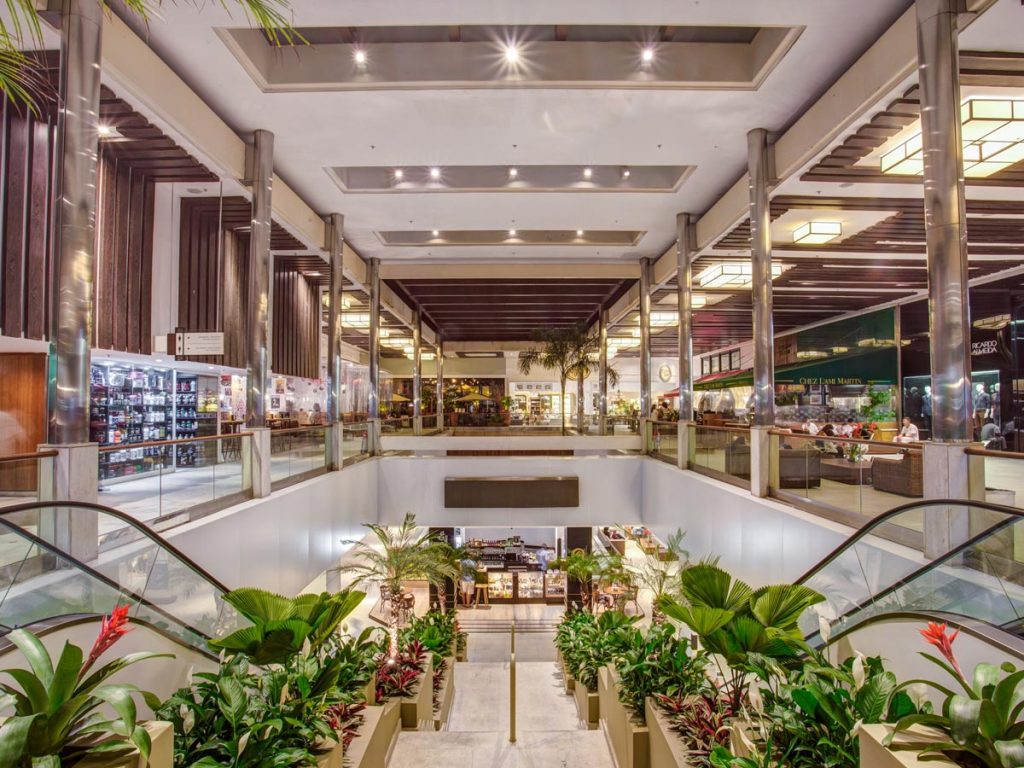 Interior do Fashion Mall