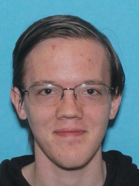 Thomas Matthew Crooks, 20, foi identificado pelo FBI como o atirador