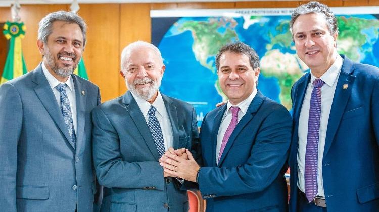 Governador Elmano de Freitas, Lula, Evandro Leitão e Camilo Santana, todos do PT 