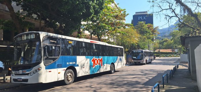 Ônibus na Gávea