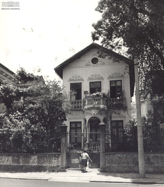 118702354 3259972307429958 8378963167393866326 n Cafeteria do Cosme Velho homenageia Machado de Assis com estátua no local de sua antiga residência