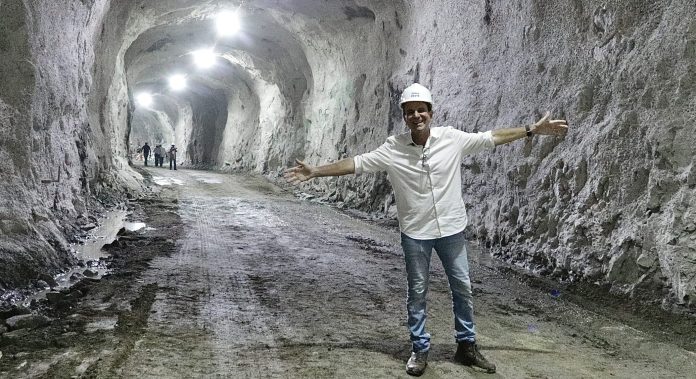 Eduardo Paes no túnel em Campo Grande