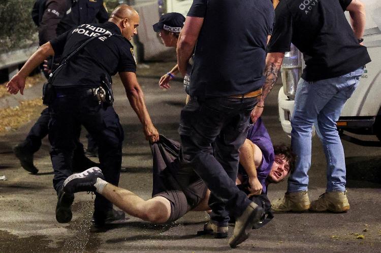 Protesto em Israel teve confronto com a polícia e manifestantes detidos